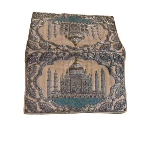 Rare find Vintage Taj Mahal picture made of beads on silk into a clutch purse - Picture 4 of 7